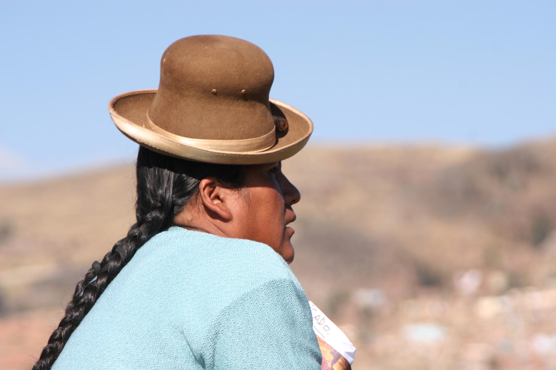 Portraet Frau am Titicacasee Peru